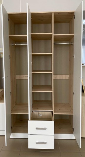 Шкаф "Милана" 3-х створчатый с 2 ящиками по центру в Ишиме - ishim.mebel-74.com | фото